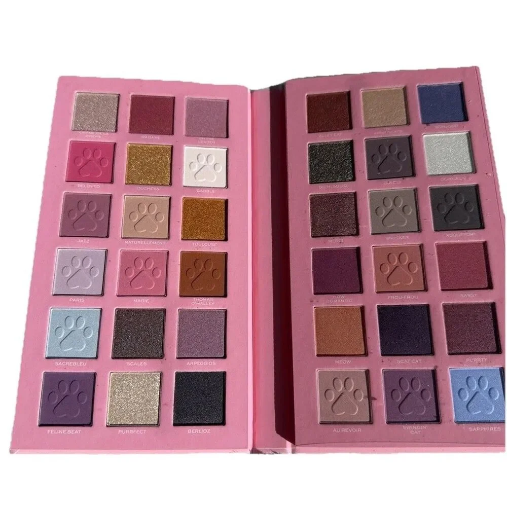 I Heart Revolution x Disney's The Aristocats Marie Stay Sassy Eye Shadow Palette